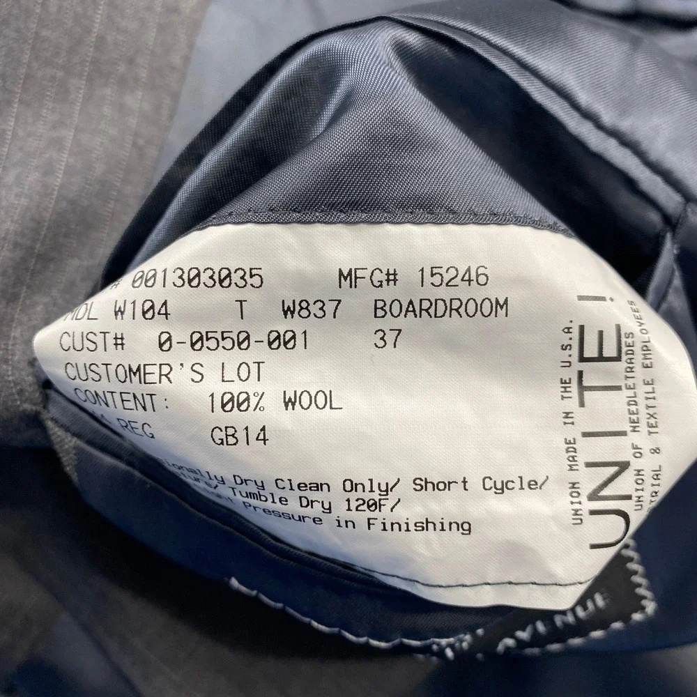 Hickey Freeman Saks Fifth Suit Mens 40R Gray Wool Pinstripe 2-Button Preppy USA‎